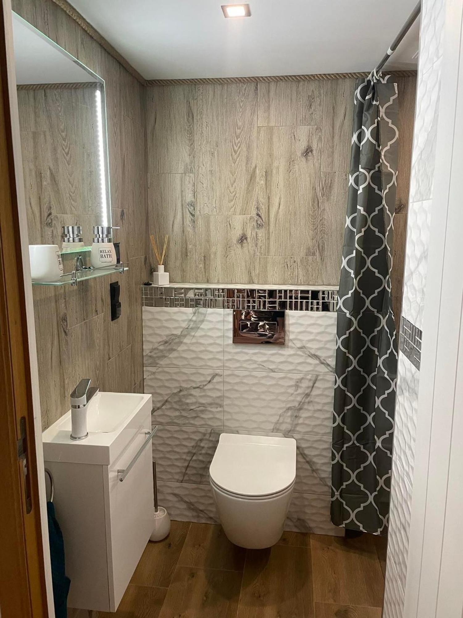 Jaskowa Chata Bieszczady Apartament Z Basenem Baligród Exteriör bild