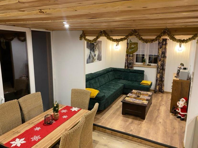 Jaskowa Chata Bieszczady Apartament Z Basenem Baligród Exteriör bild